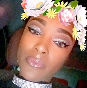 Meet your Posher, Shannel